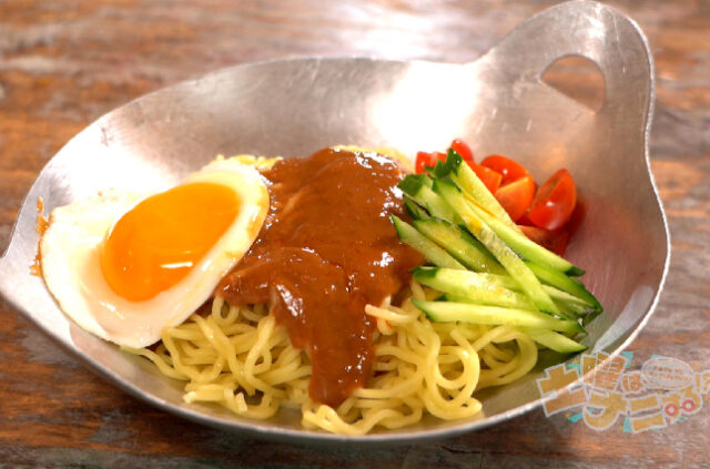 【土曜は何する】台湾グルメレシピ4品まとめ｜ルーローハン・シェントウジャン・リャンメン・トウファ