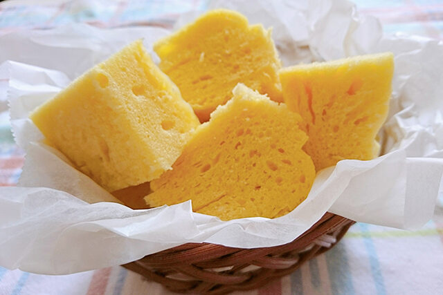 【ラヴィット】コーン蒸しパンのレシピ(電子レンジ)ギャル曽根さん考案ホットケーキミックス×コーンスープの素で作る