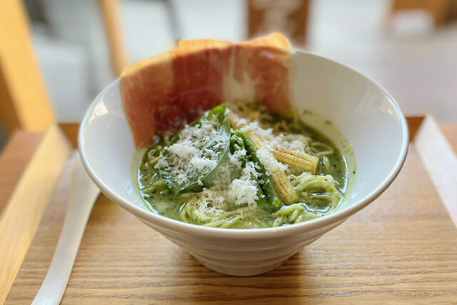 【つぶれない店】伊太そばのその後＆通販お取り寄せ｜豚骨イタリアンラーメン