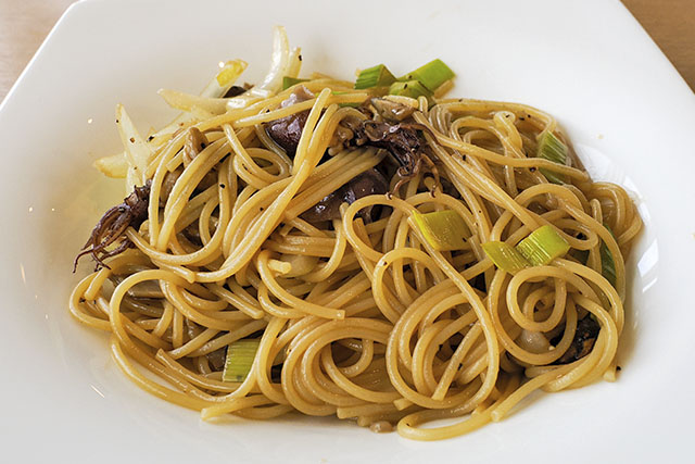 【DAIGOも台所】ホタルイカのパスタのレシピ トマトソースと相性抜群