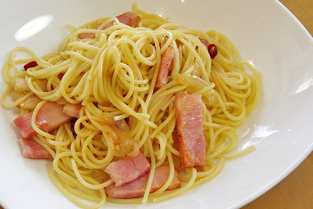 【ラヴィット】背徳ほくほくペペロンチーノのレシピ 岩崎大昇さん直伝にんにく料理