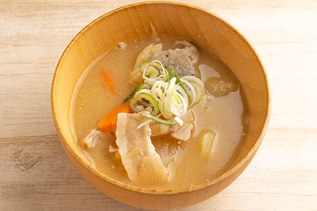 【きょうの料理】玉ねぎ豚汁のレシピ しらいのりこさんのおにぎりと出かけよう