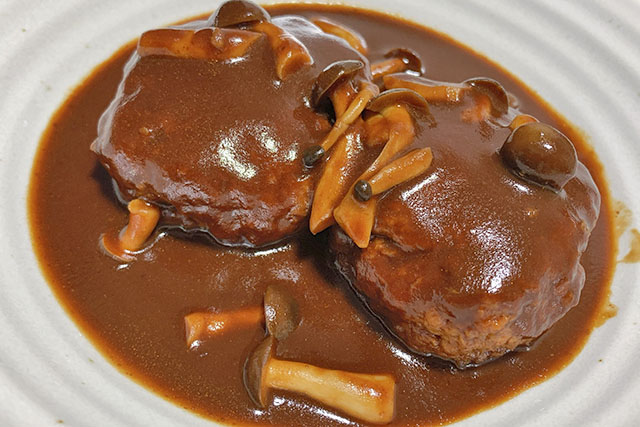 【DayDay】洋食屋さんの煮込みハンバーグのレシピ misaさんの手軽で本格的な料理