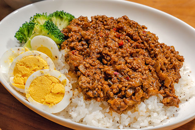 【瞬間回答】お手軽ドライカレーのレシピ 電子レンジ10分で簡単＆時短料理