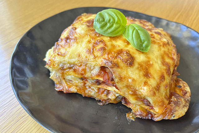 【ざわつく金曜日】チーズグルメ3選(ハンバーグ ラザニア ピザ)どれを食べたいか選手権通販お取り寄せ