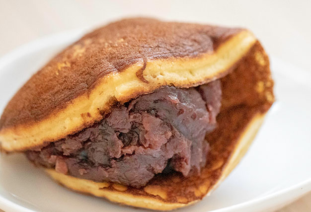 【ざわつく金曜日】丹波大納言どら焼き(京都和菓子いけだ)通販お取り寄せ和菓子スイーツ大福VSどら焼き究極の2択対決