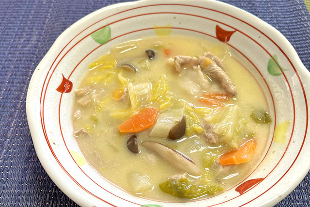 【あさイチ】豚バラ肉のクリーム煮込みのレシピ(オニキャラ)フランス料理店の絶品まかない風