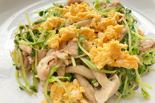 【DAIGOも台所】豆苗と豚ミンチの炒めもののレシピ ピリ辛風味