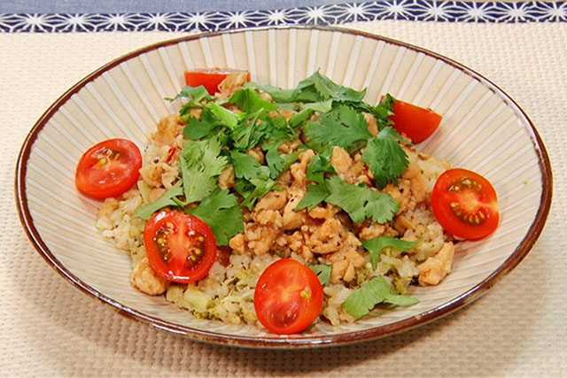 【DayDay】沖縄風ガパオライスのレシピ(與那城奨)亜希のざっくりキッチン