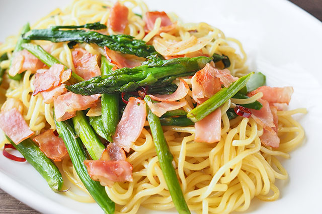 【ラヴィット】高級イタリアン風焼きそばのレシピ ジャンポケおたけさんアレンジ焼きそば料理