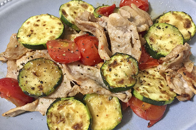 【DAIGOも台所】豚肉とズッキーニの香味ソテーのレシピ ローズマリーがアクセント