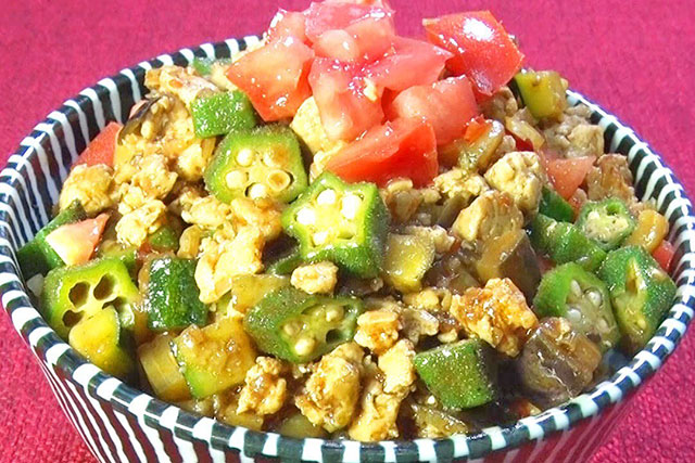 【ウワサのお客さま】夏野菜麻婆のレシピ(7月18日)レジェンド寮母の村野明子さんラグビー飯料理