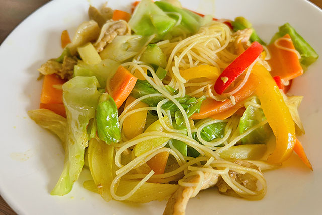 【DAIGOも台所】カレービーフンのレシピ 豆板醤でピリ辛おかず