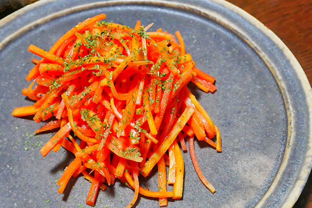 【きょうの料理】干し柿キャロットラペのレシピ 榎本美沙さんはじめての手仕事