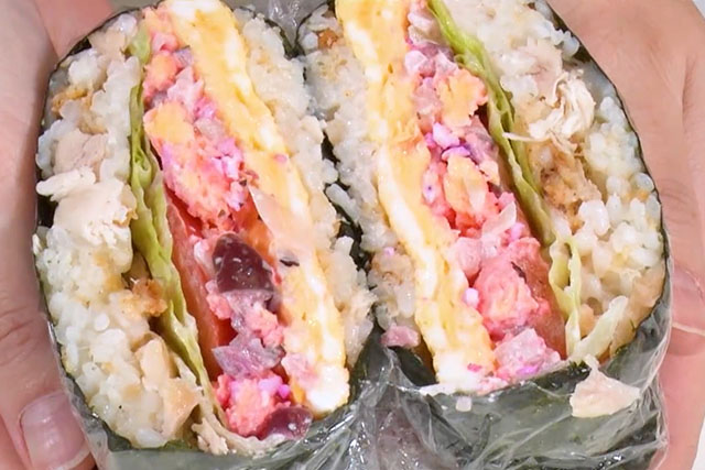 【ドアドアクエスト】ケンタッキータルタルおにぎらずのレシピ ギャル曽根のケンタッキーフライドチキンアレンジ料理