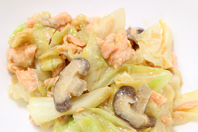 【ヒルナンデス】鮭のチャンチャン蒸しのレシピ(電子レンジ)クレハ社員が教える時短料理