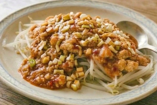 【DAIGOも台所】豚肉ともやしのチリソースのレシピ 節約もやし料理