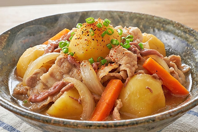 【DAIGOも台所】塩辛肉じゃがのレシピ イカの塩辛がアクセント