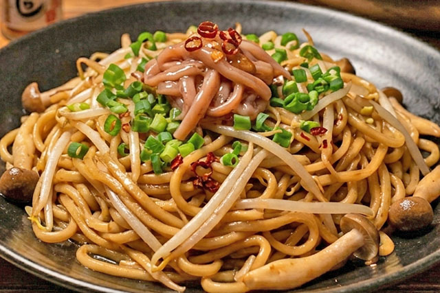 【ラヴィット】背徳のガリバタ焼きそばのレシピ(優勝)青木マッチョさん夜食料理